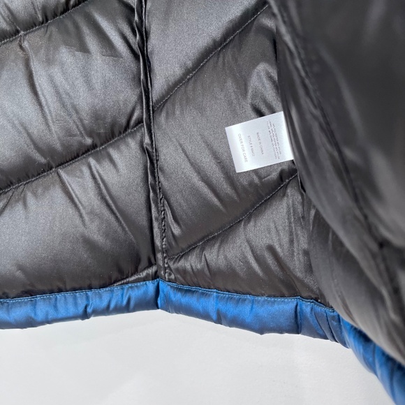 TravelSmith Blue Down Puffer Coat Packable Winter Jacket with Hood - Picture 10 of 10